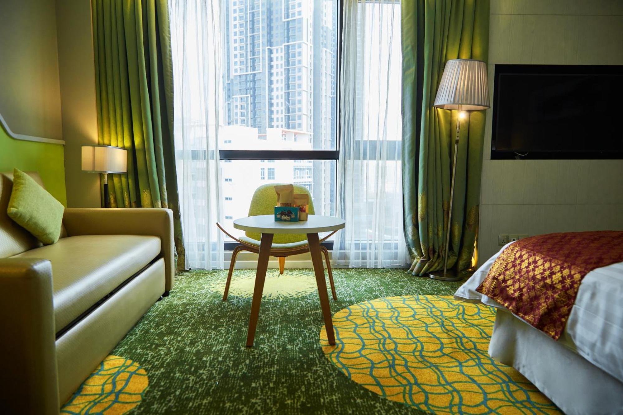 Premier Room